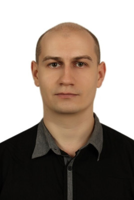 Заведующий круглосуточным стационаром, врач-терапевт Самсонов Кирилл Юрьевич